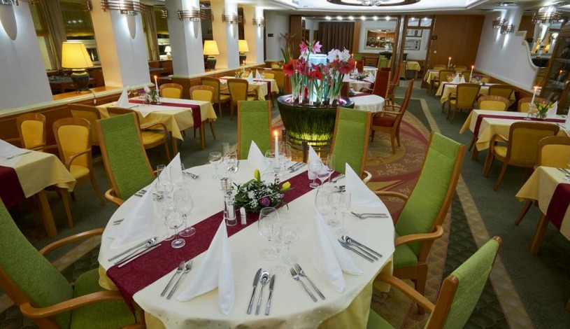 Hotel EROPLÁN**** Superior Rožnov pod Radhoštěm